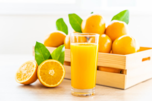laranja 300x200 - 20 Alimentos Saudáveis Que São Incrivelmente Baratos